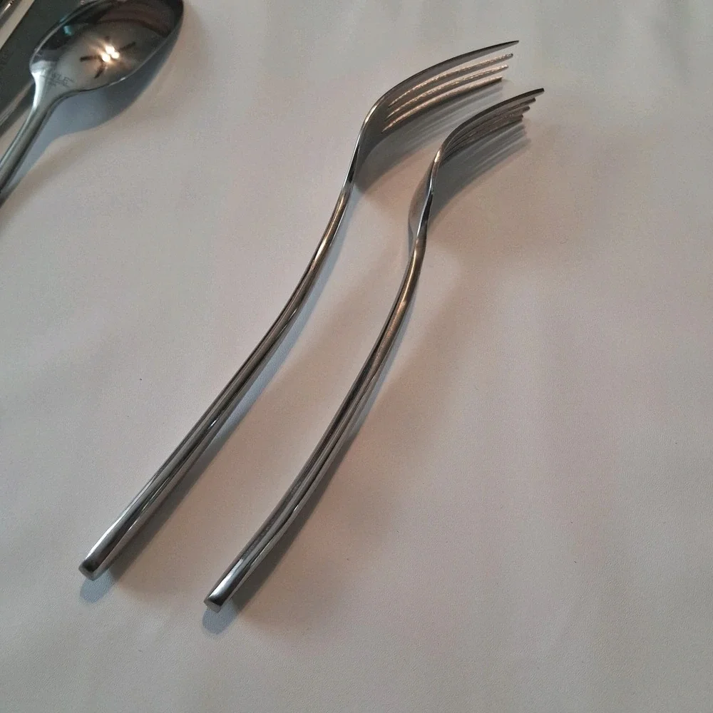 Towle‎ Living Collection Flatware Set 10 Piece 18/0 Stainless Steel Dining